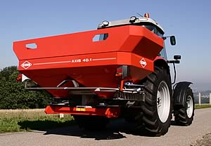 kuhn fertiliser spreader