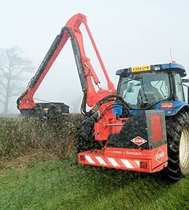 Kuhn’s Pro-Longer hedgecutter